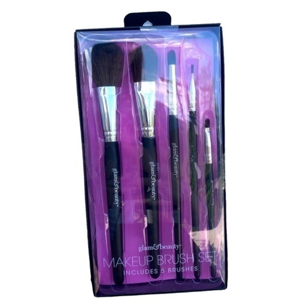 Glam and Beauty 5piece Makeup Brushes NWT